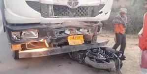 Madhya Pradesh Chief Minister Grants Rs 4 Lakh Compensation to Bhind Road Accident Victims