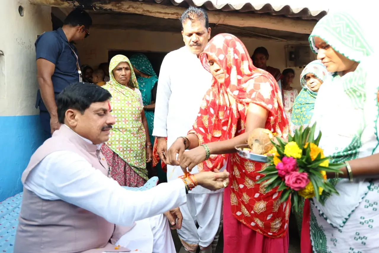 MP CM Mohan Yadav receives rakhi from sisters in Jhabua