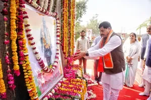 Madhya Pradesh CM Honors Former PM Vajpayee with Statue in Morena