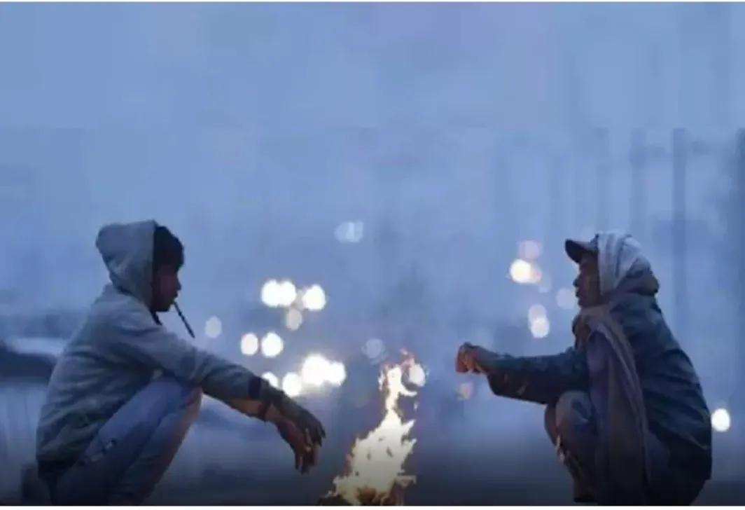 Madhya Pradesh: Severe Cold Wave Hits Multiple Regions; School Hours Adjusted in Various Districts