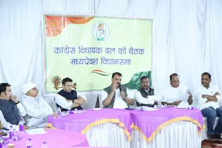 Why is Congress calling for a White Paper on Madhya Pradesh's economic situation?
