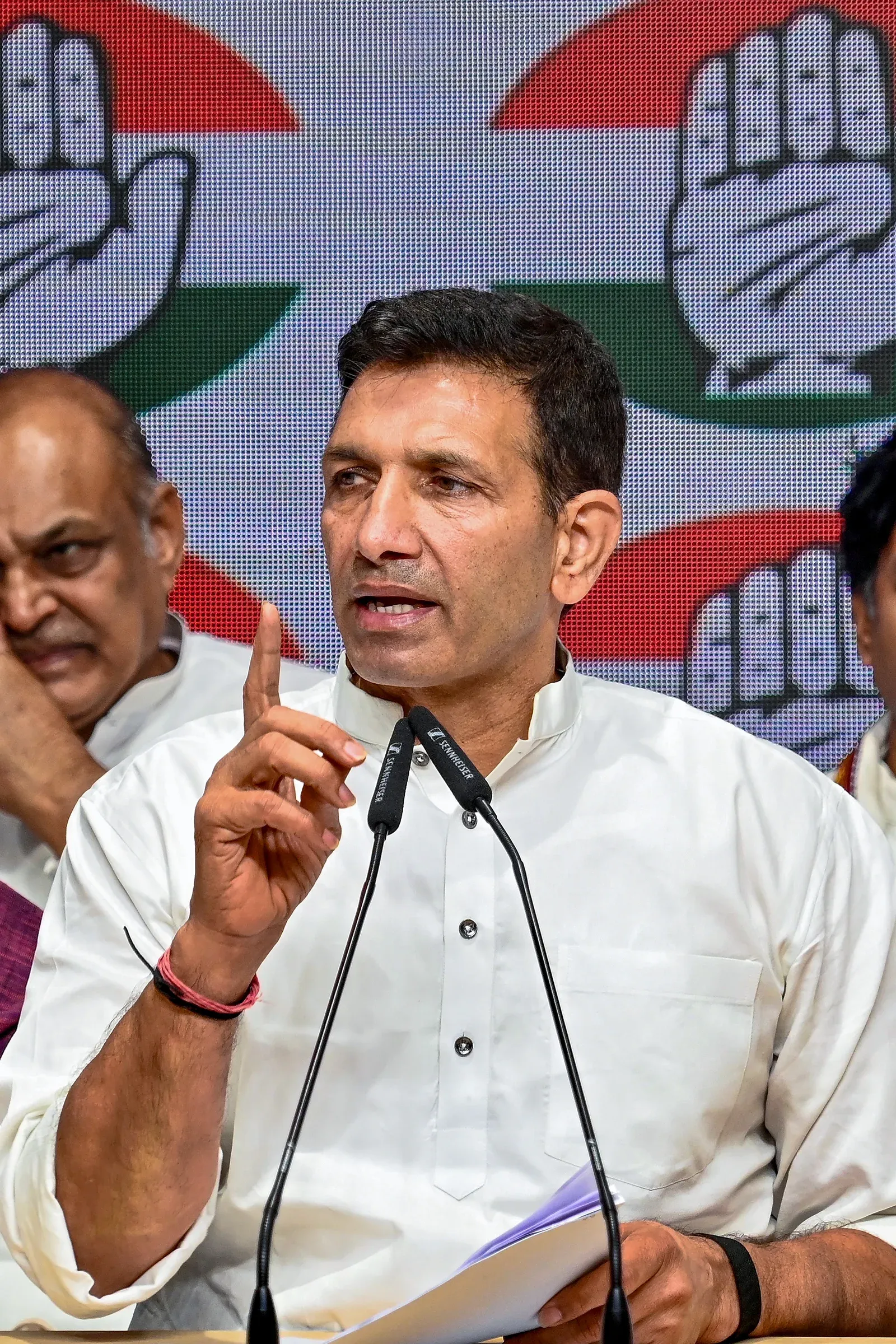 MP districts fail to cross 60% in PGI-D 2025-26, Congress writes to CM Yadav