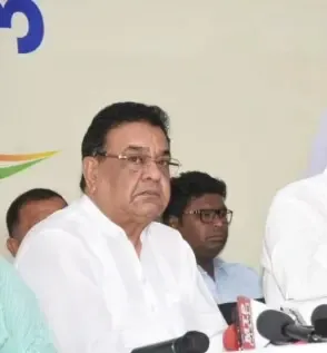 Did MP Congress React to the Strengthening of Shivraj Singh Chouhan’s Security?