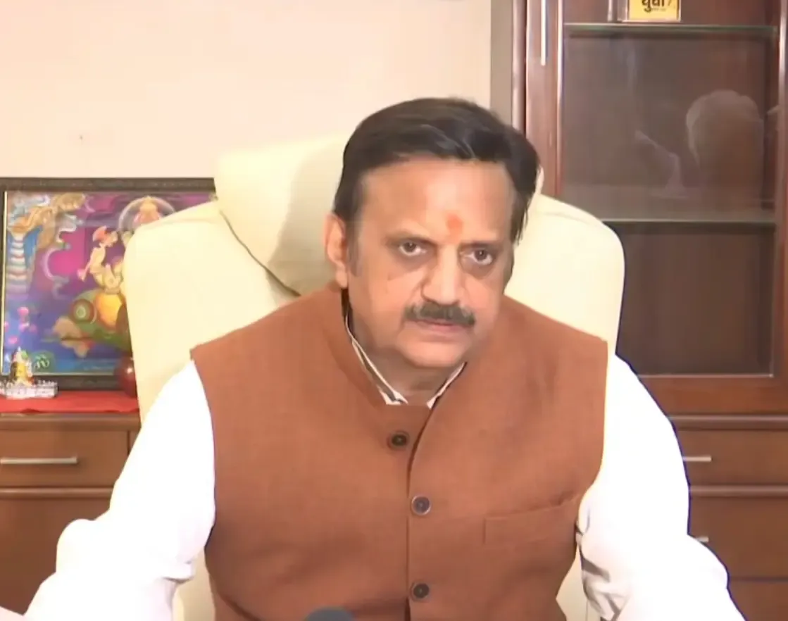 Has MP Removed the Distinction Between Permanent and Temporary Govt Employees?