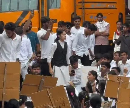 Vidisha student protests put school transport, education access in MP spotlight
