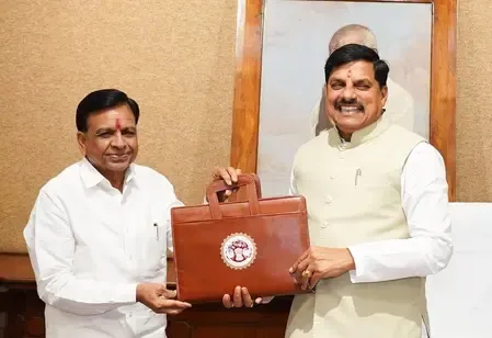 How is the MP Government Utilizing a Rs 4.38 Lakh Crore Budget Focusing on Women, Farmers, and Infrastructure?