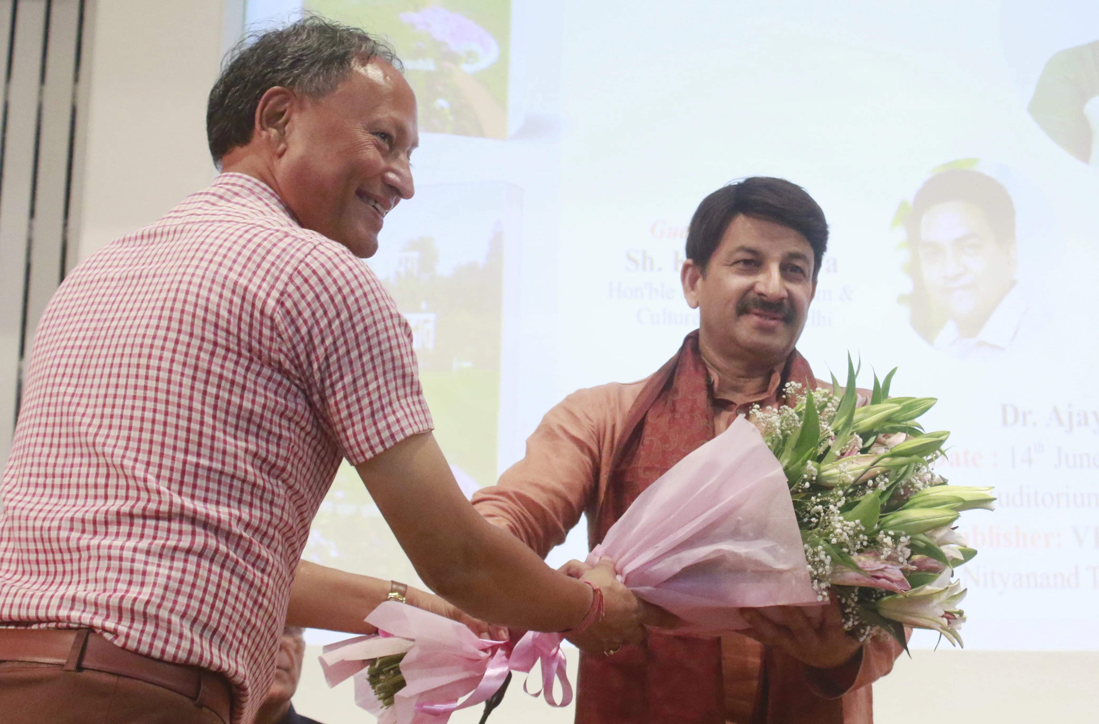 Will MP Manoj Tiwari Shine at the 27th Edition of ‘Fit India Sundays on Cycle’?