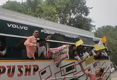 OBC Mahasabha protest in Bhopal: Police use water cannons, activists arrested at Roshanpura