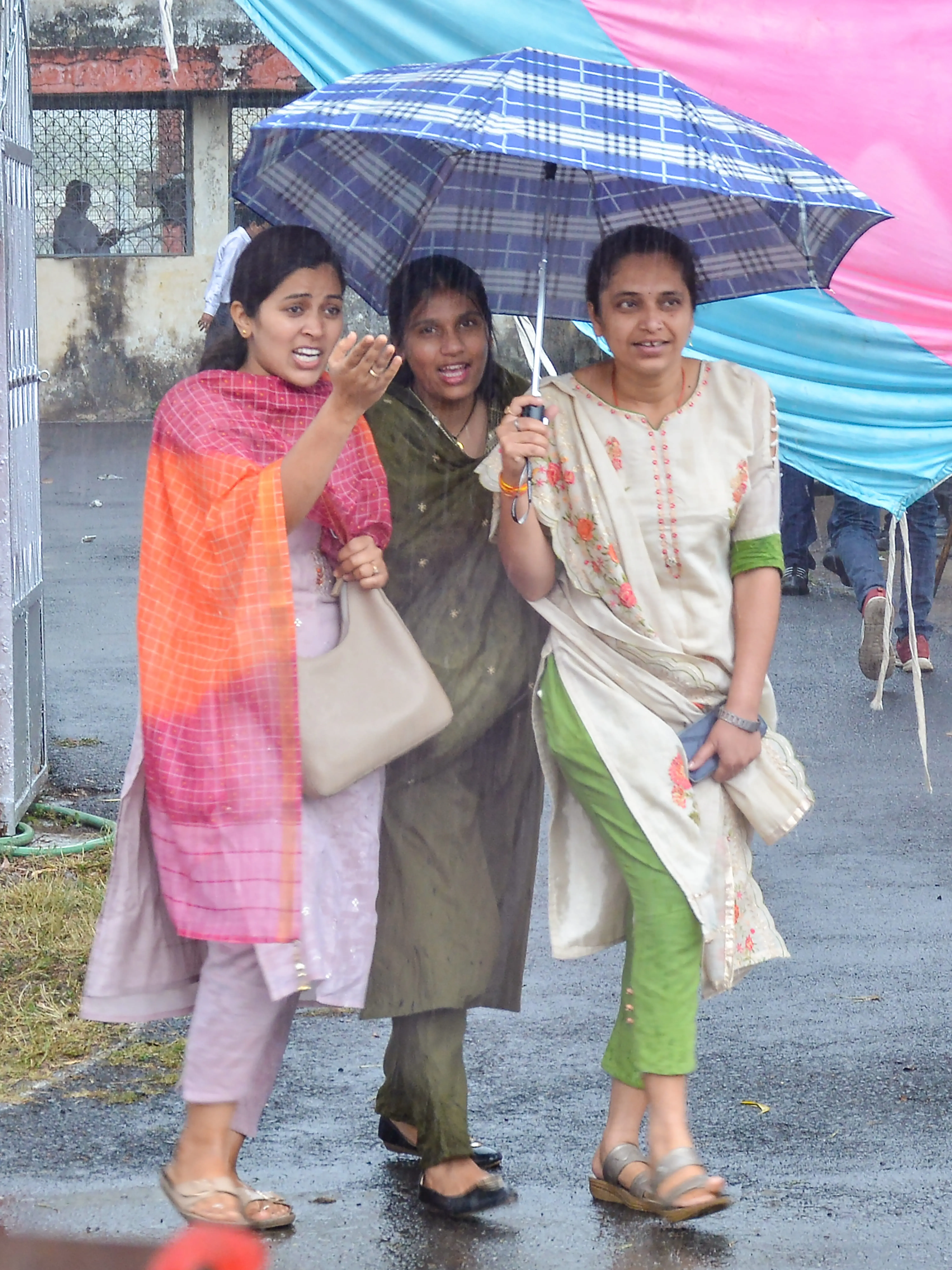 MP thunderstorm alert: Hail, lightning and 60 kmph winds in 24 hours