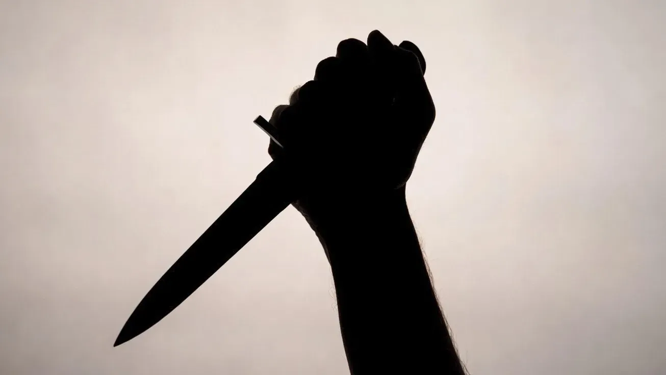 Ujjain woman stabbed multiple times in busy medicine market, manhunt on