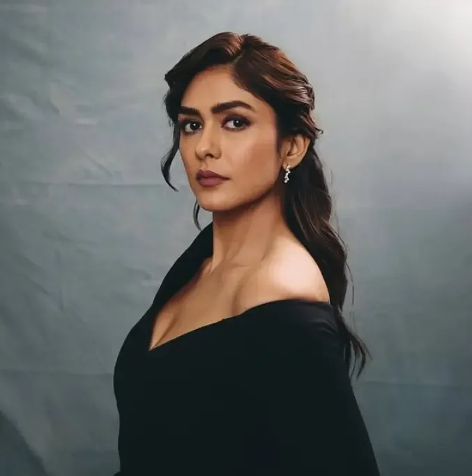 Mrunal Thakur Confirms Exciting Love Is on the Horizon