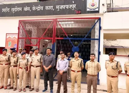 मुजफ्फरपुर: डीएम और एसएसपी ने खुदीराम बोस केंद्रीय कारा का अचानक निरीक्षण किया