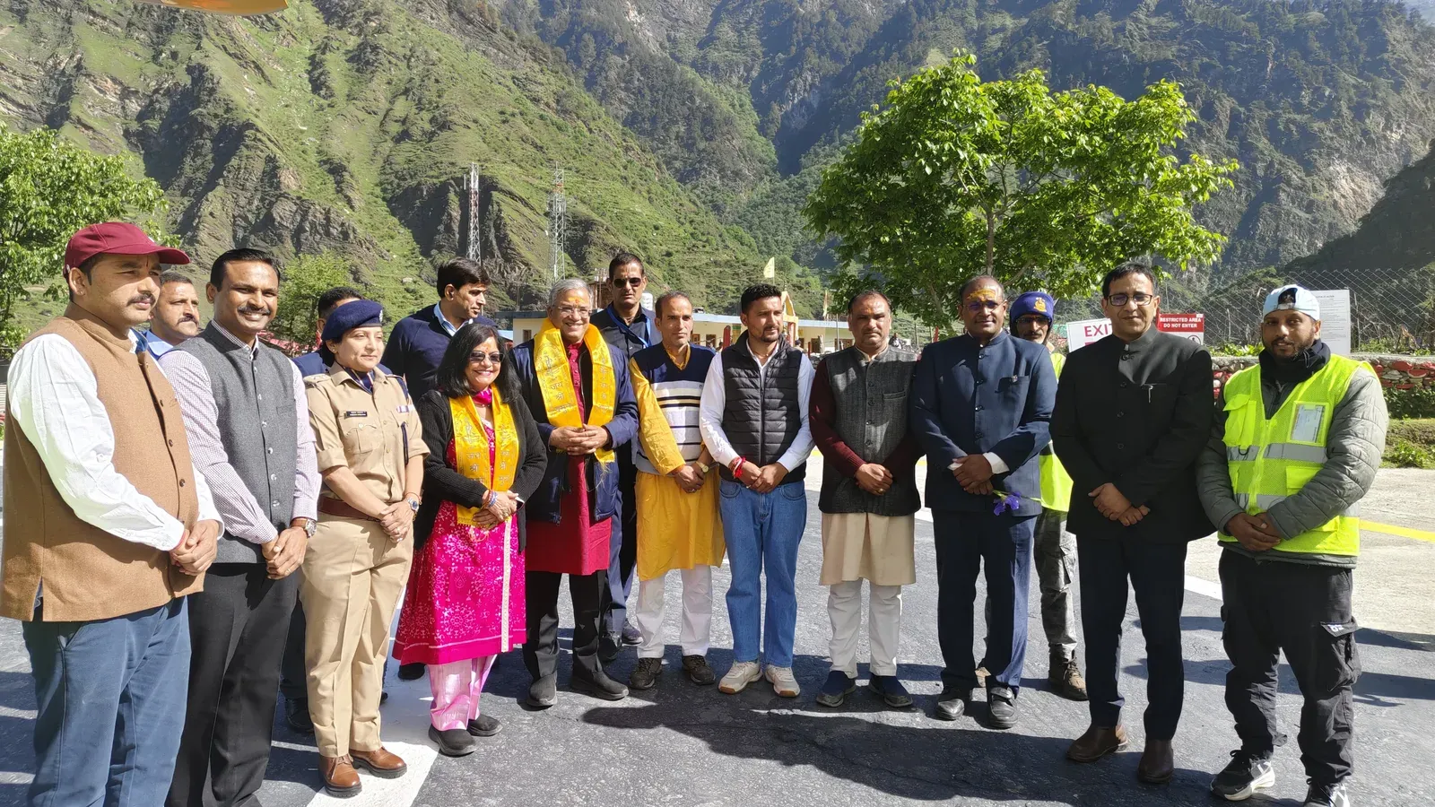 मुख्य निर्वाचन आयुक्त ज्ञानेश कुमार ने किया यमुनोत्री धाम का दौरा, खरसाली में उच्च स्तरीय समीक्षा