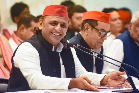 अखिलेश यादव का 53वां जन्मदिन: CM योगी समेत कई नेताओं ने दी बधाई