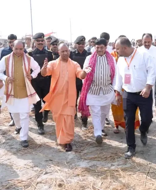 क्या मुख्यमंत्री योगी ने गढ़मुक्तेश्वर और तिगरी मेले की तैयारियों का जायजा लिया?