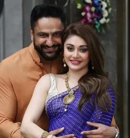 मुंबई: अभिनेत्री शेफाली जरीवाला के पति पराग त्यागी समेत 4 लोगों के बयान दर्ज