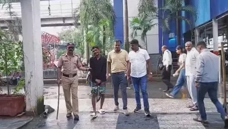 मुंबई : चलती ट्रेन में स्टंटबाजी और छेड़छाड़ करने वाला युवक बोरीवली जीआरपी ने किया गिरफ्तार