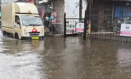 Mumbai monsoon 2025: 340 mm rain, 7,000 BMC personnel battle waterlogging
