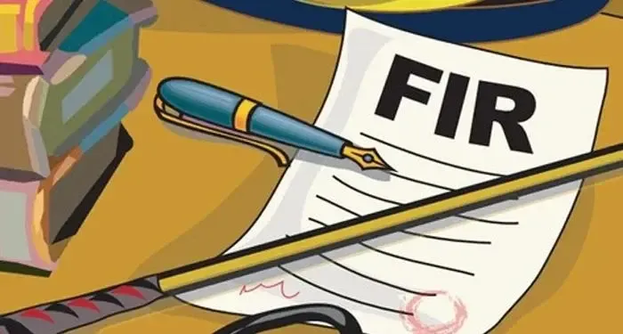 क्या मुंबई में कबूतरों को दाना डालना बन रहा है अपराध?