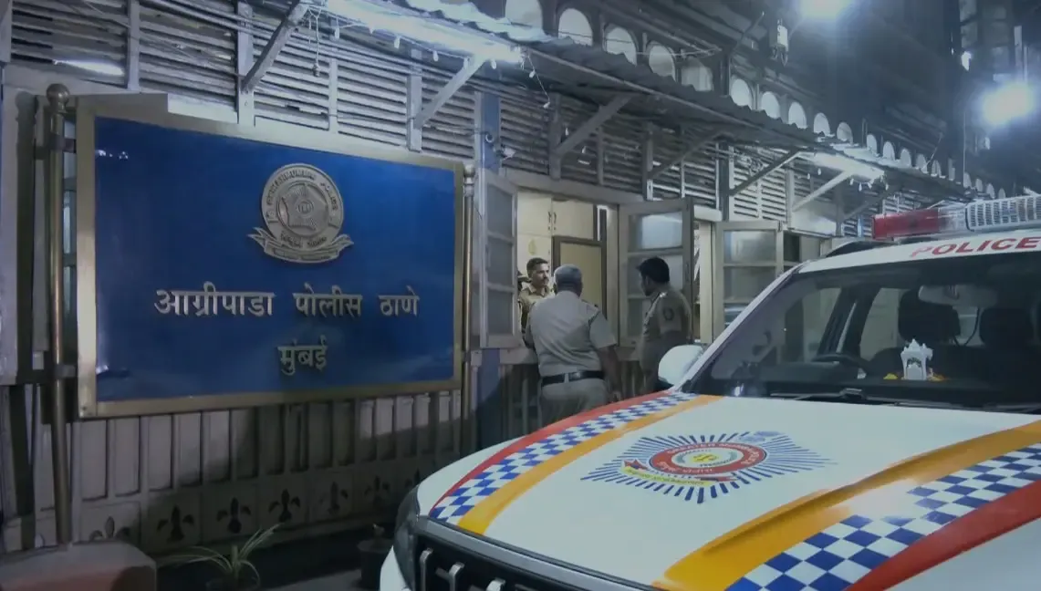 मुंबई: अशरफ सिद्दीकी ने 19 साल की हिंदू युवती को भेजे अश्लील वीडियो-फोटो, गिरफ्तार