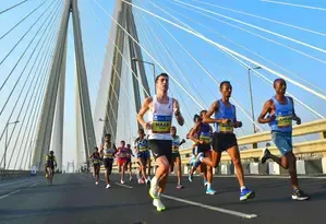 How is the Mumbai Marathon's 21st Edition Transforming with the Coastal Road?