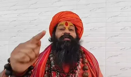 मुंबई मीरा रोड चाकू हमला: अयोध्या के संतों ने बताया 'पहलगाम-2', जुबेर अंसारी के एनकाउंटर की मांग