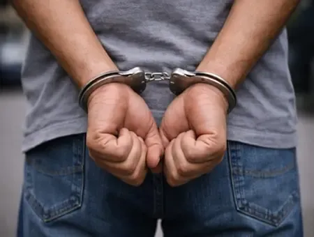 मुंबई में साइबर धोखाधड़ी का बड़ा खुलासा, 300 सिम प्रदान करने वाला एजेंट गिरफ्तार