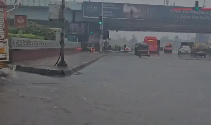 क्या मुंबई में लगातार बारिश ने जनजीवन को बेहाल कर दिया है? मौसम विभाग ने जारी किया ऑरेंज अलर्ट