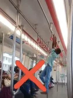 Maha Mumbai Metro Calls for Safety Awareness After Child Performs Stunts in Coach