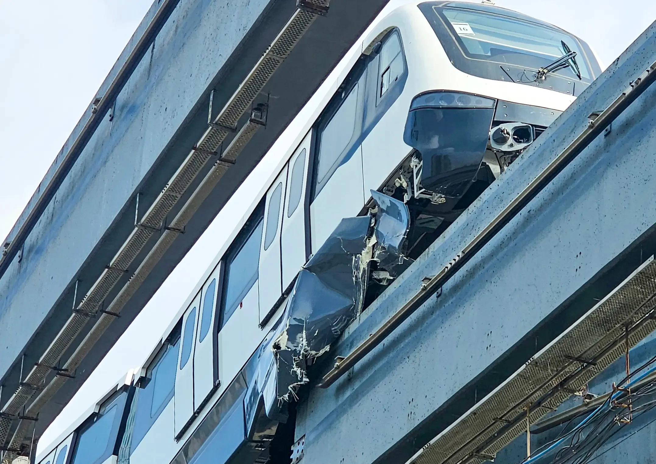 What Happened During the Mumbai Monorail Test Run?