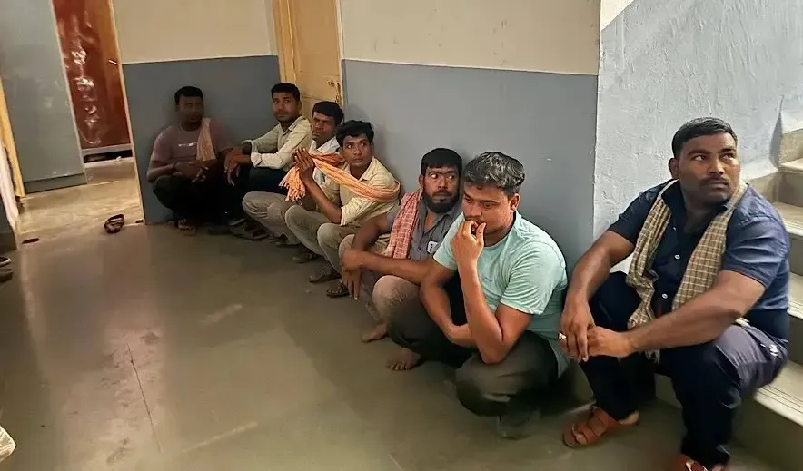 Did Mumbai Police Just Capture 13 Bangladeshi Nationals with Fake Aadhaar Cards from Jharkhand?