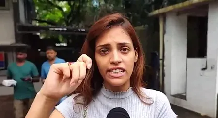 मुंबई: प्रदर्शन से सुर्खियों में आई रिया अहीर ने साइबर सेल में शिकायत दर्ज कराई, ऑनलाइन उत्पीड़न का लगाया आरोप