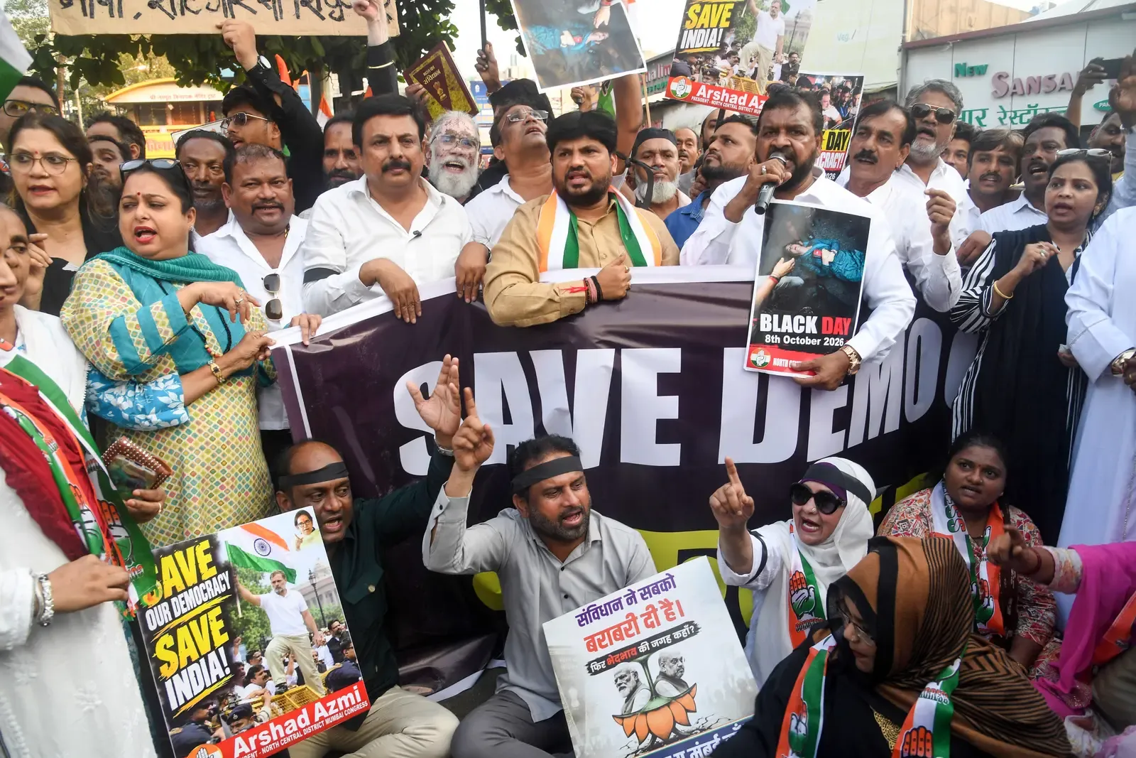 Tushar Gandhi detained 8 hours in Mumbai ahead of CEC protest at August Kranti Maidan