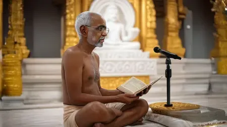 मुनि तरुण सागर : जलेबी खाते-खाते बन गए संन्यासी, फिर 'अपने वचनों' से दुनिया को दिखाई राह