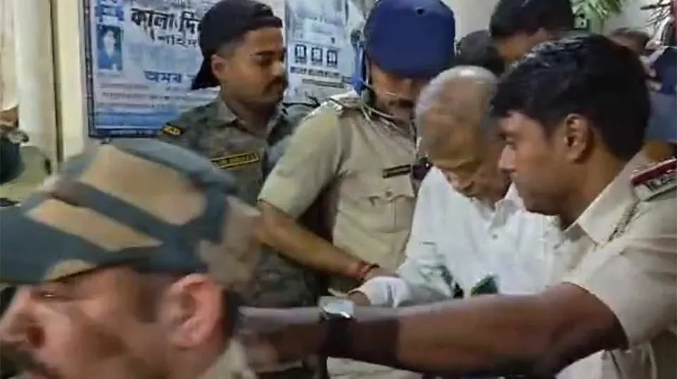 Nabadwip Municipality chairman detained in Nadia over relief material hoarding