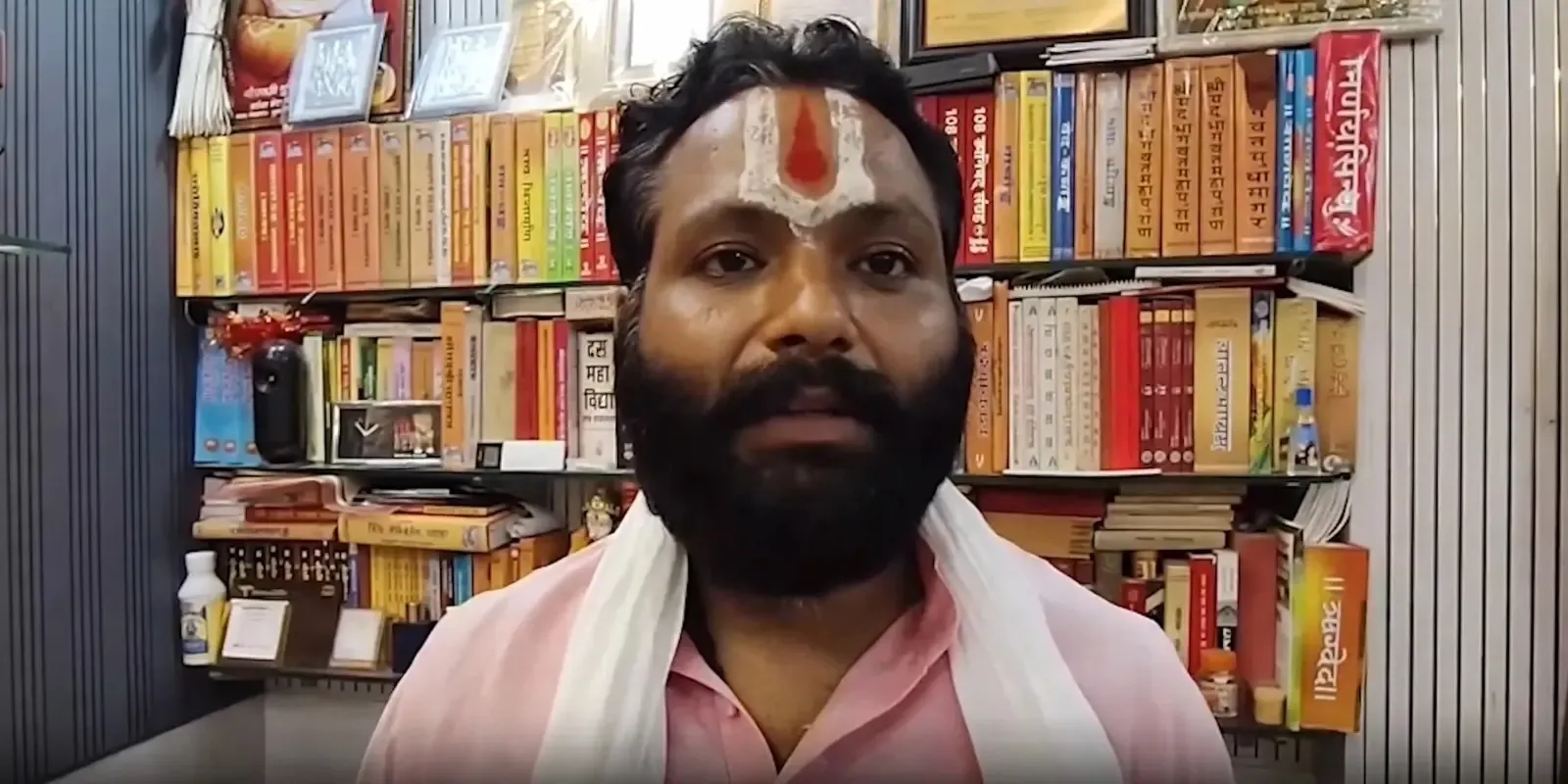 बाबा रामदेव के धर्मांतरण बयान पर अयोध्या के संतों का समर्थन, कहा- भारतीय मुसलमानों की जड़ें सनातन से