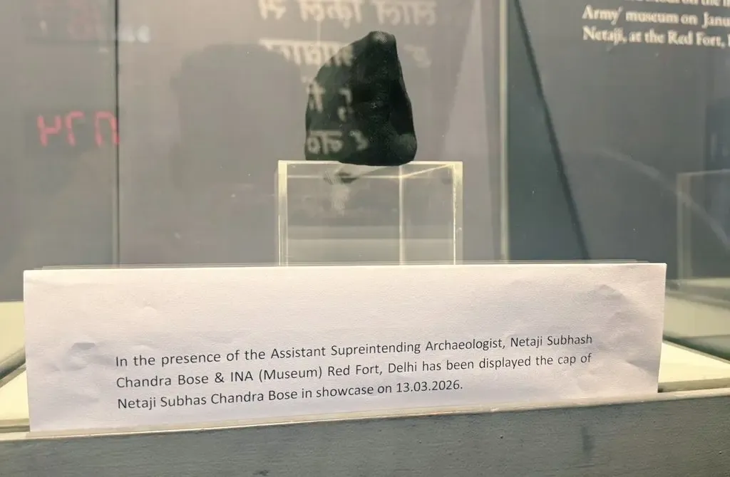 नेताजी की गायब टोपी मिली; चंद्र कुमार बोस ने जांच की मांग की