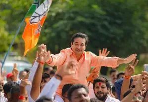 मुस्लिम वेलफेयर एसोसिएशन ने मंत्री नितेश राणे को भेजी कुरान की मराठी प्रति