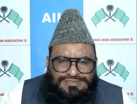 क्या मुसलमान सीना ठोककर कहते हैं कि हमारे 10 भी हैं, 12 भी हैं?: मौलाना साजिद रशीदी