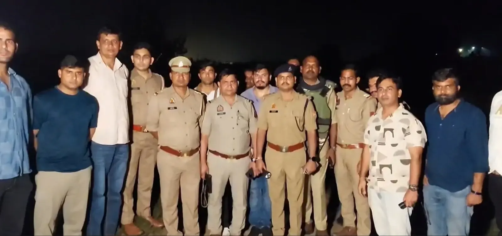 मुजफ्फरनगर मुठभेड़: ₹25,000 इनामी बदमाश शादाब पैर में गोली लगने से घायल, हथियार बरामद