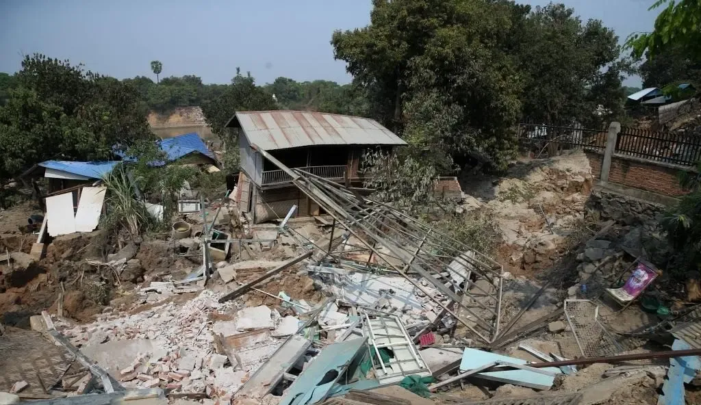 Myanmar Experiences 154 Aftershocks Following Catastrophic 7.7-Magnitude Earthquake