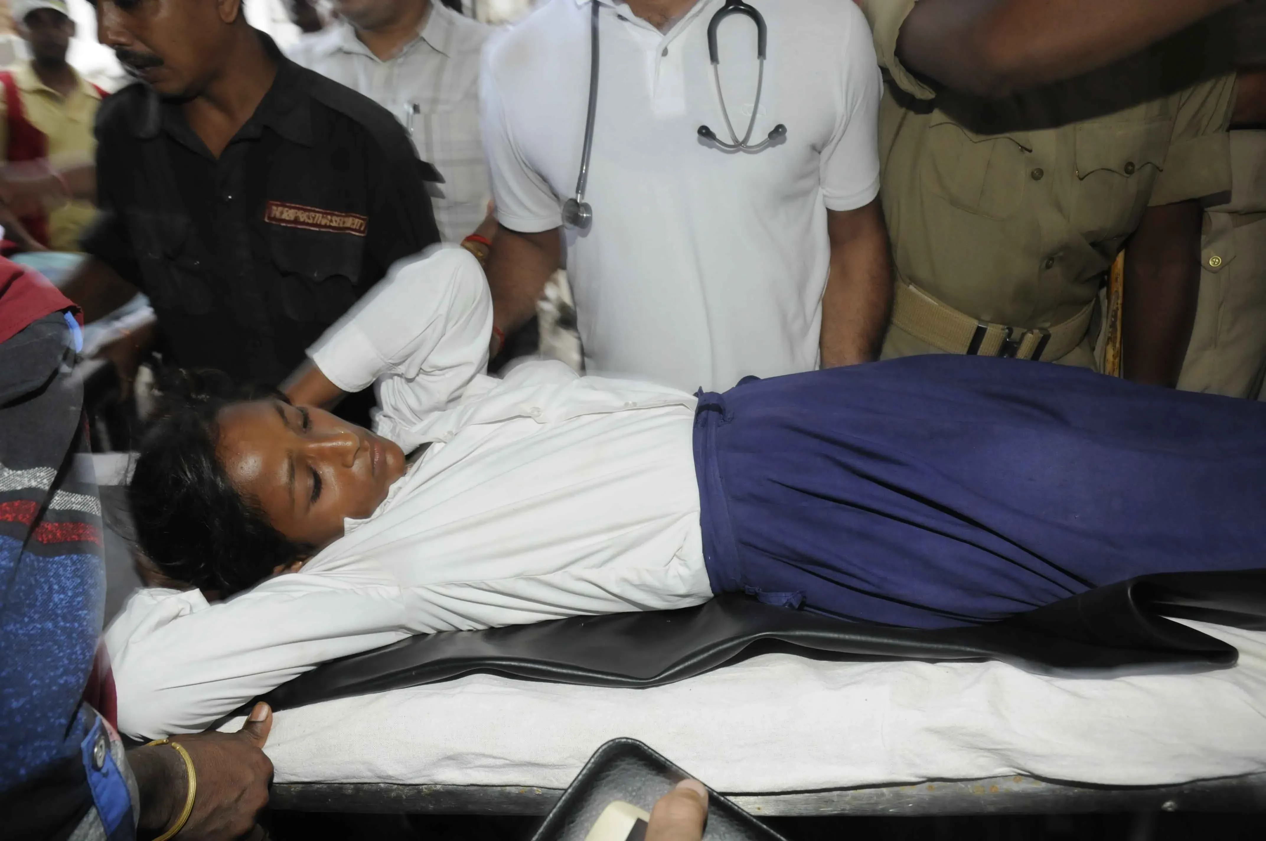 What Caused the Mysterious Illness Affecting Over 120 Schoolchildren in Gujarat?