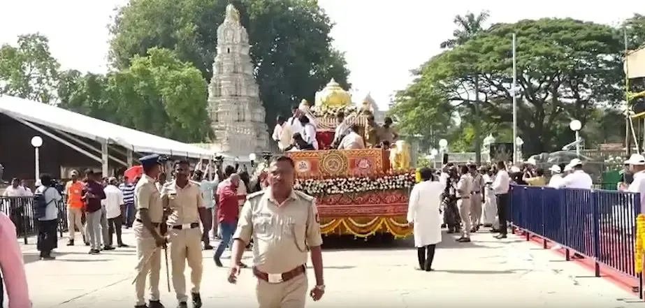 Mysuru Dasara row: Royal family may withdraw Golden Howdah from govt