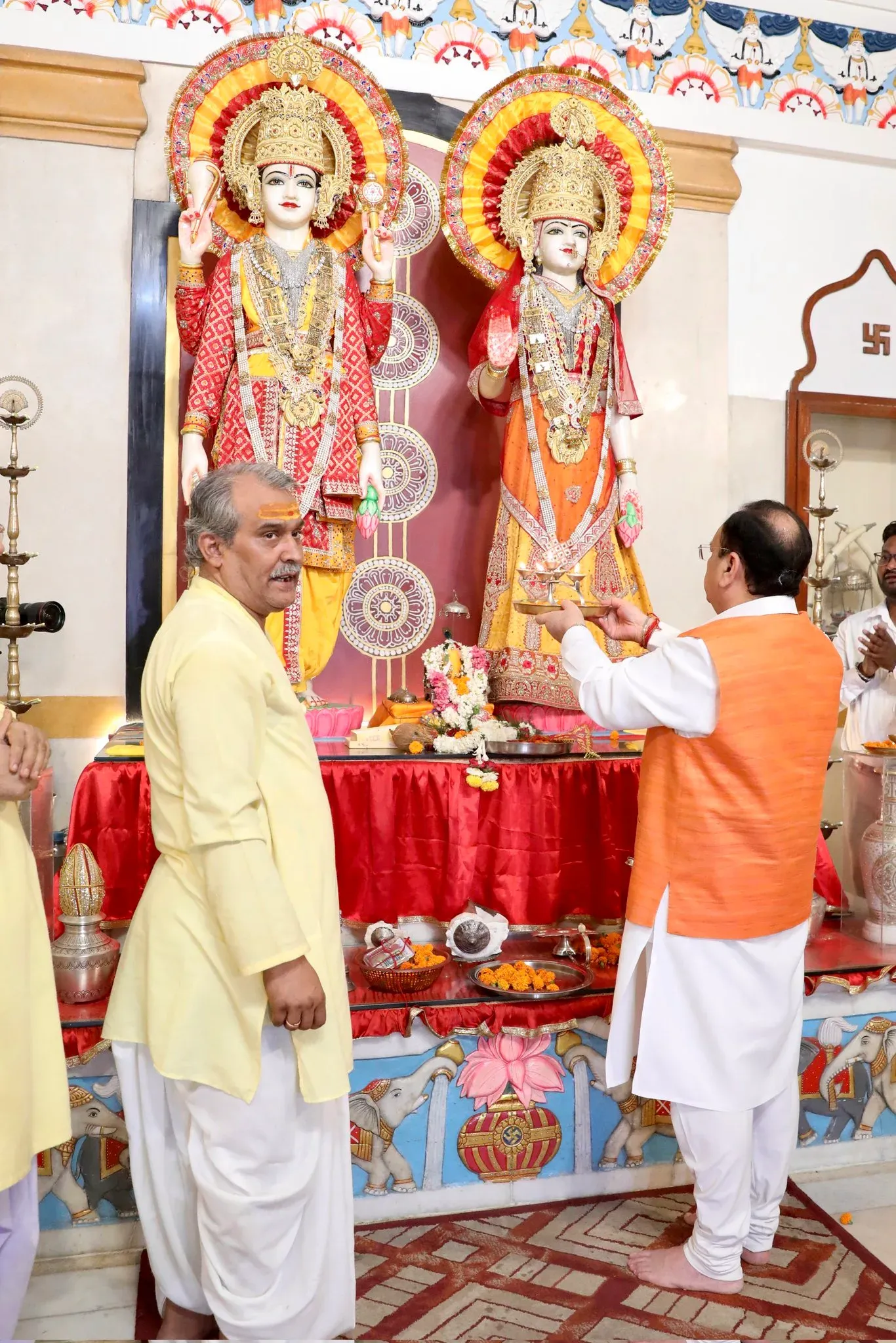 Nadda Offers Prayers at Birla Mandir as Modi Marks Longest-Serving Elected PM Record