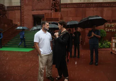 नागालैंड और अरुणाचल प्रदेश में भूस्खलन: राहुल गांधी, प्रियंका-खड़गे ने घायलों के जल्द स्वस्थ होने की कामना की