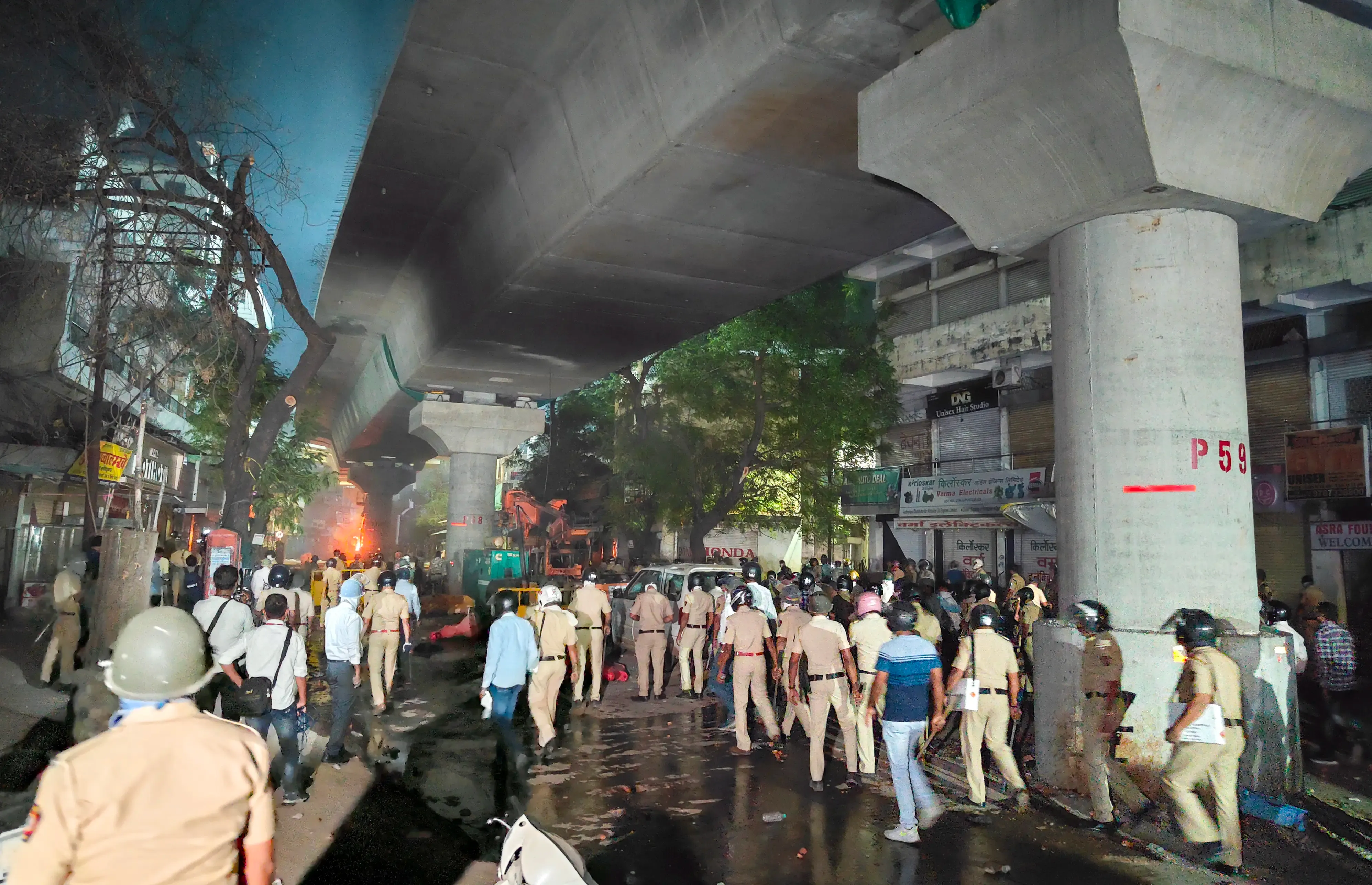 Nagpur Unrest: Mob Attempts to Assault Female Officer in Bhaldarpura, FIR Filed