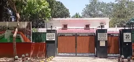 पश्चिम बंगाल मतगणना 2026: नई दिल्ली में TMC कार्यालय पर पसरा सन्नाटा, BJP 4 जिलों में बना रही एकतरफा बढ़त
