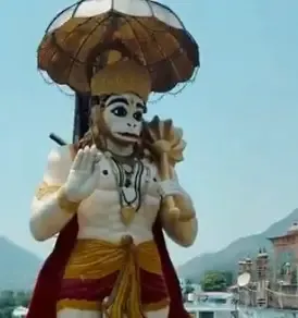 नौकुचियाताल का हनुमान मंदिर भक्ति धाम: ५२ फीट की प्रतिमा और ६२ वर्षों के मौन व्रत की अनूठी विरासत