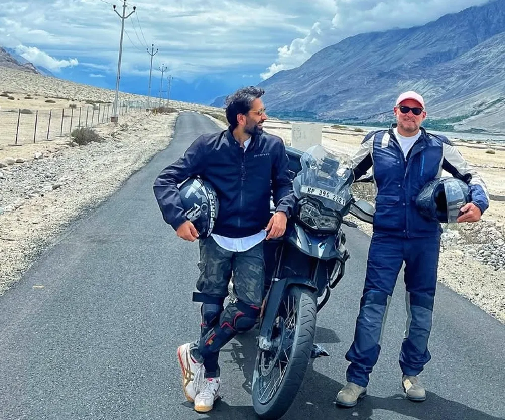 Did Nakuul Mehta Honor Indian Soldiers at Siachen Base Camp?