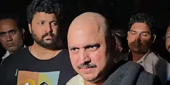 नाना पाटेकर का अंतिम संस्कार रात में क्यों हुआ? बेटे मल्हार ने खोला राज